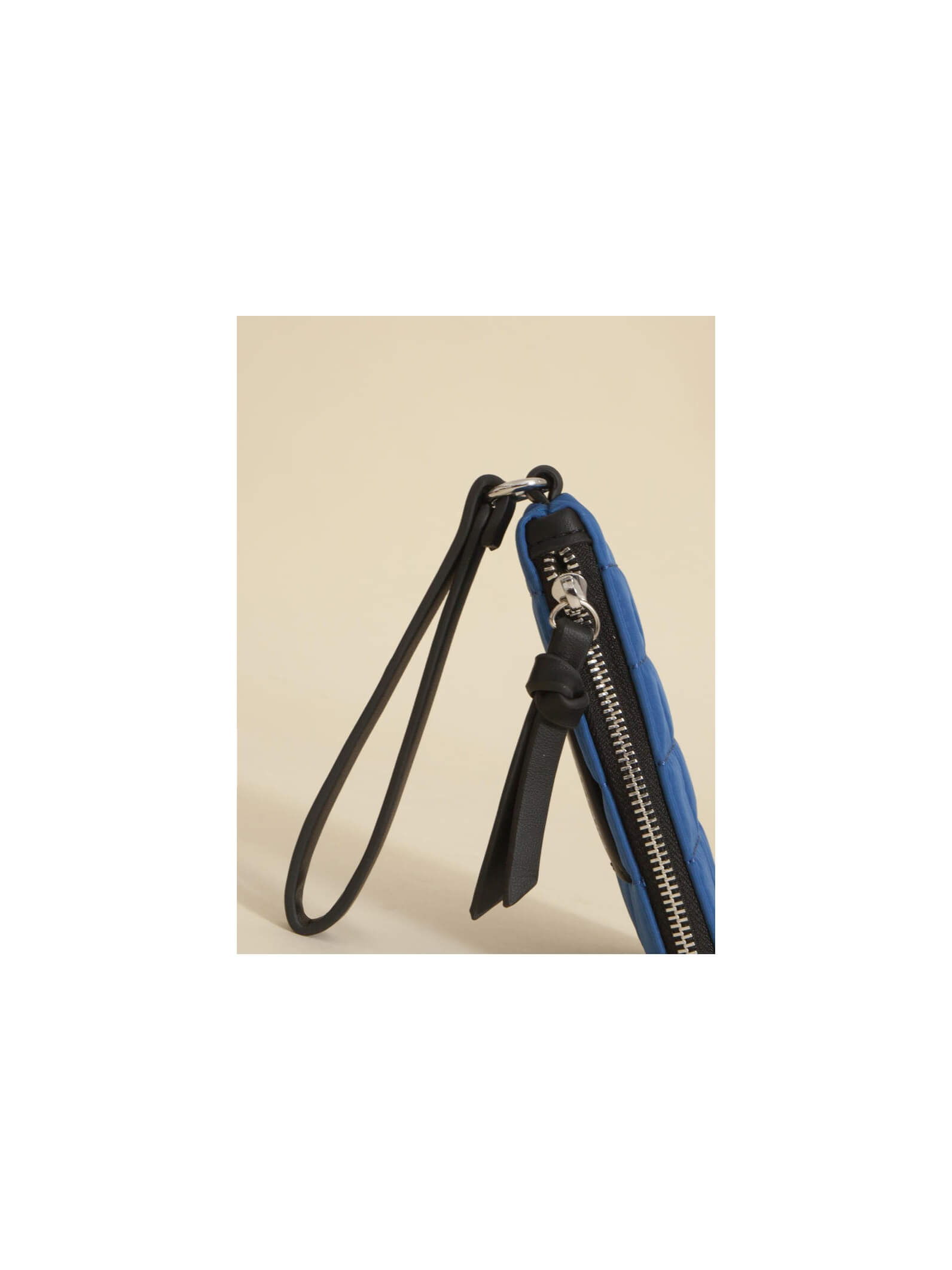 POUCH MULTIFUNCION AMALIA