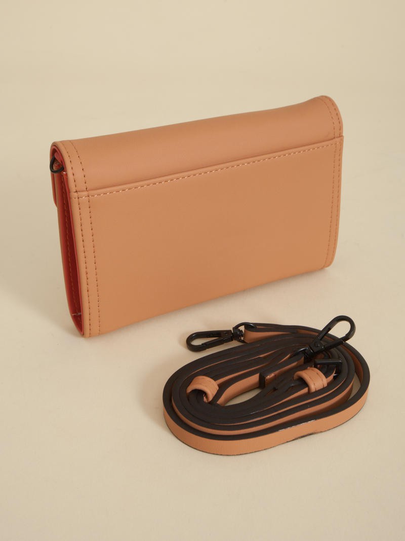 BILLETERA MAXI LEA