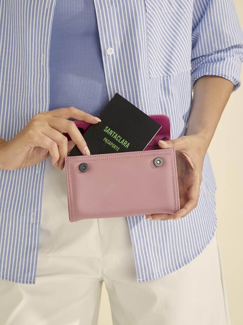 BILLETERA MAXI LEA