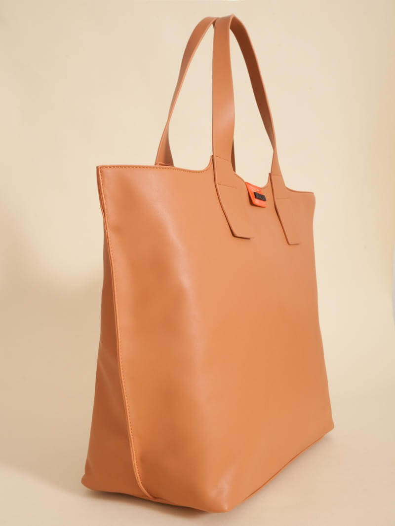 Maxibolso Sonia Camel Porta Notebook