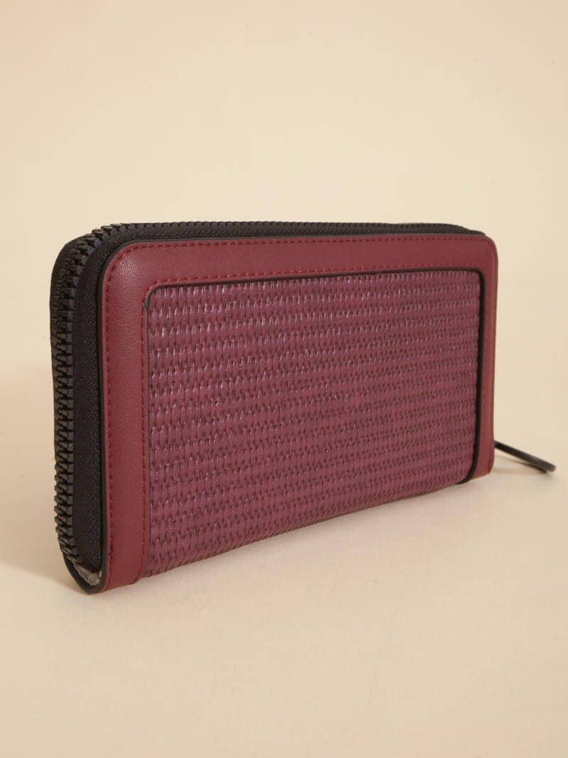 Billetera Lucía  Berenjena