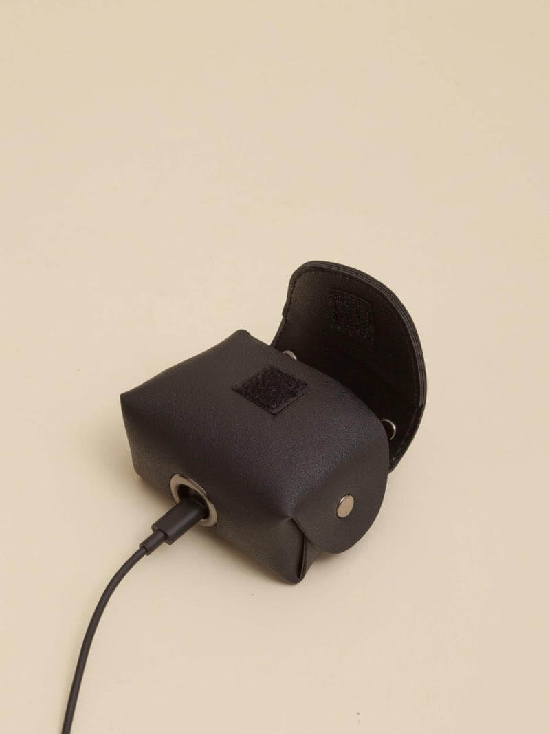 Poop Bag Huella Negro Para Mascotas