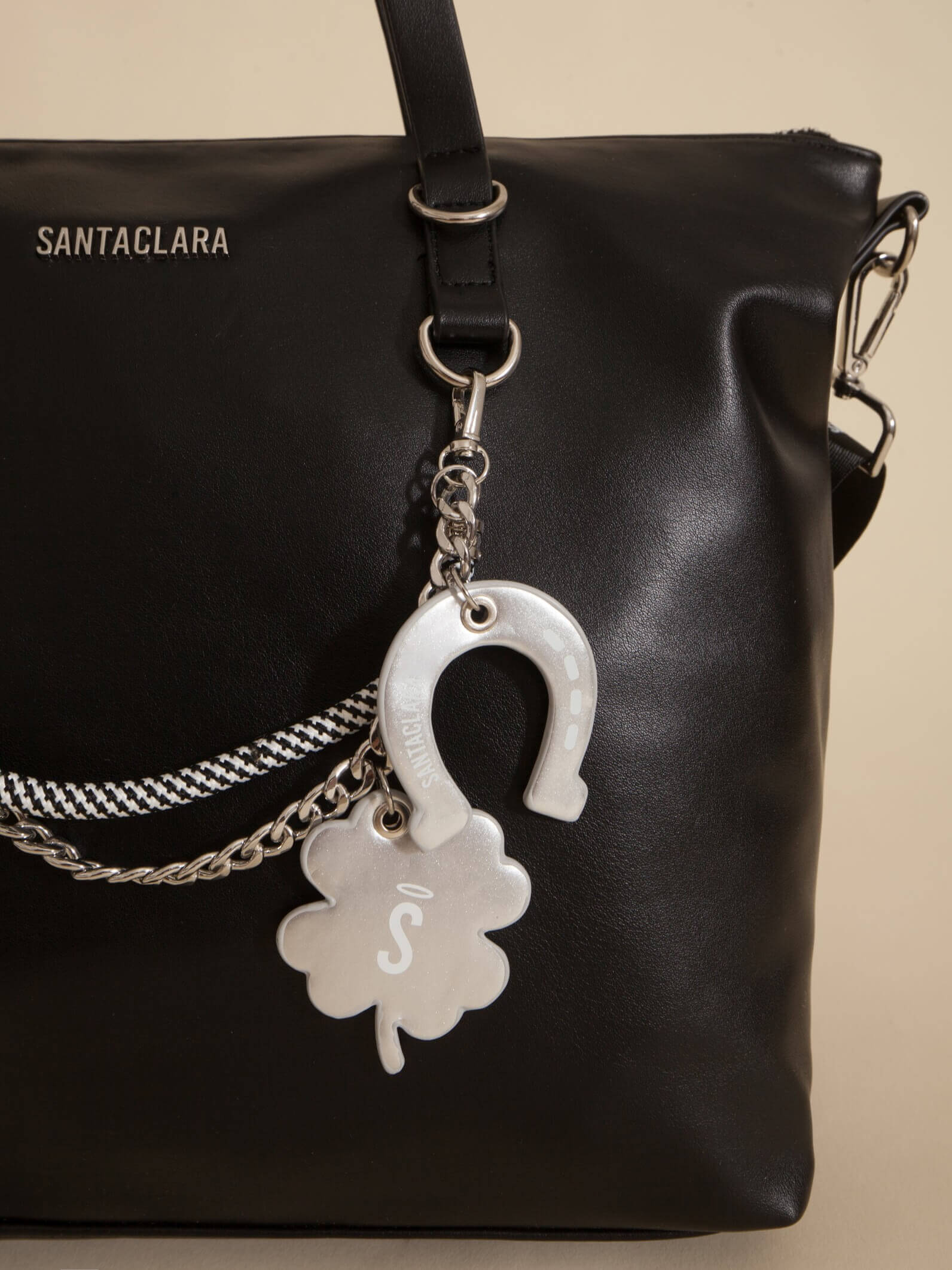 Cartera Lucky Charm Negro