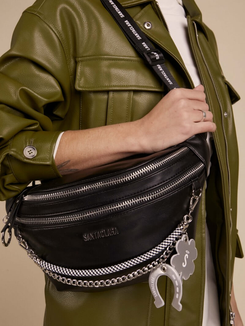 Riñonera Maxi Lucky Charm Negro