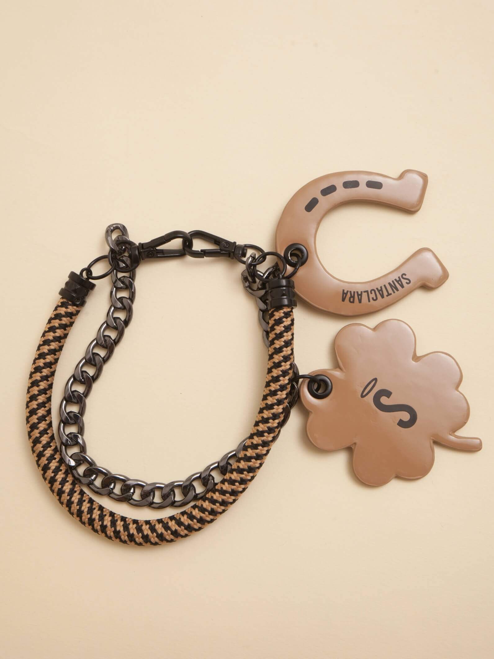 Lucky Charm Beige