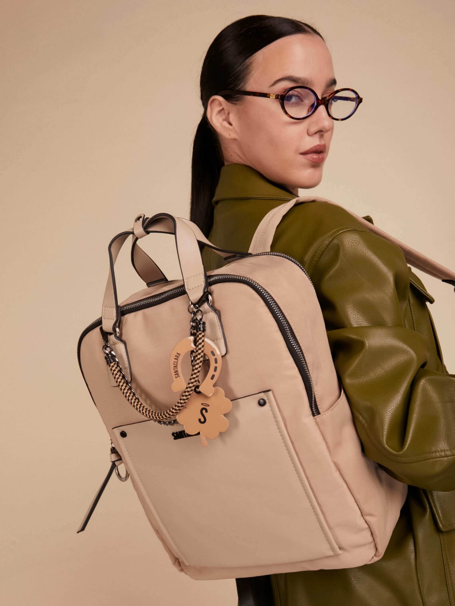 Lucky Charm Beige