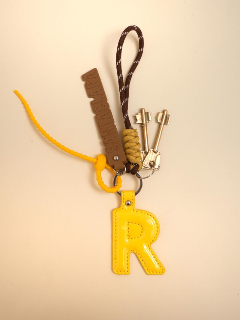 Llavero Y Charm Letra R Multicolor