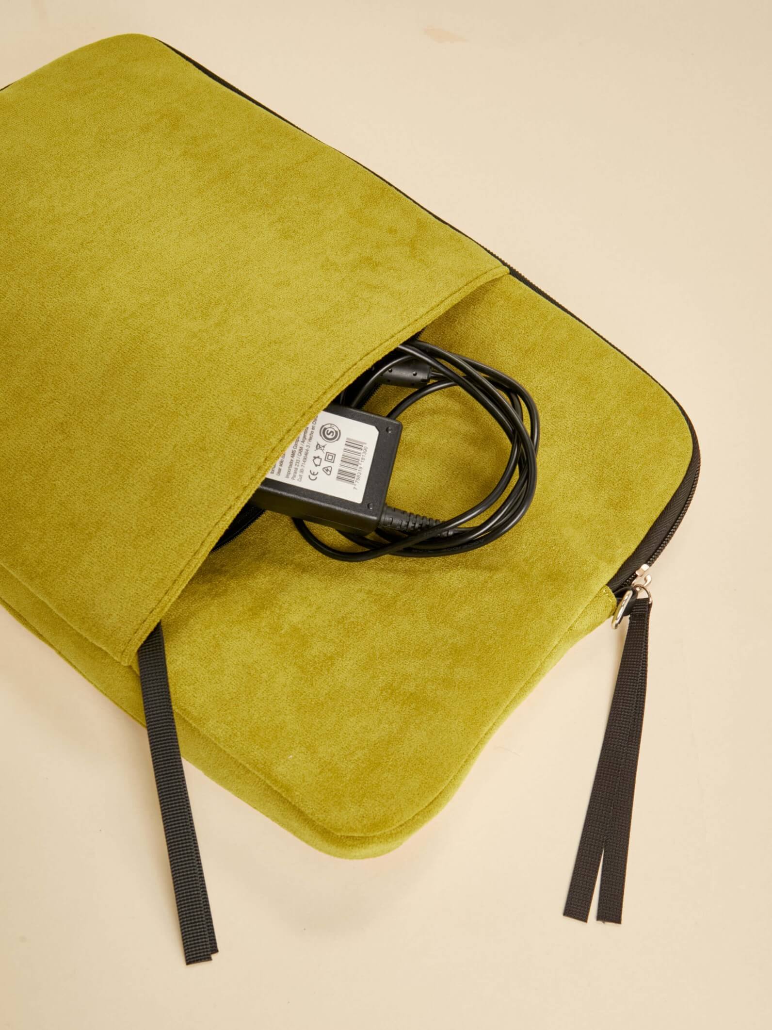 Porta Notebook Lola Oliva