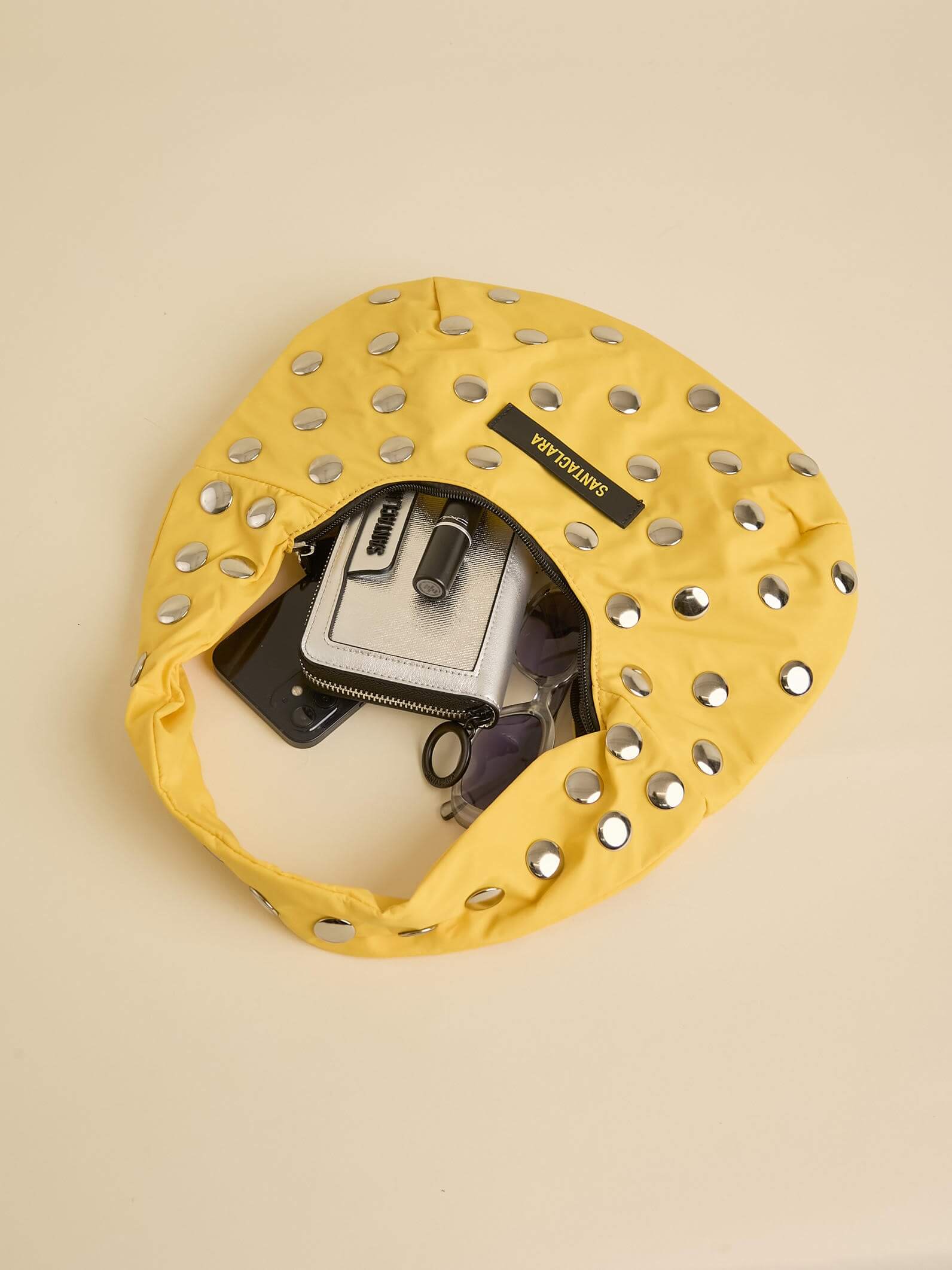 Minibag Magui Amarilla Con Tachas