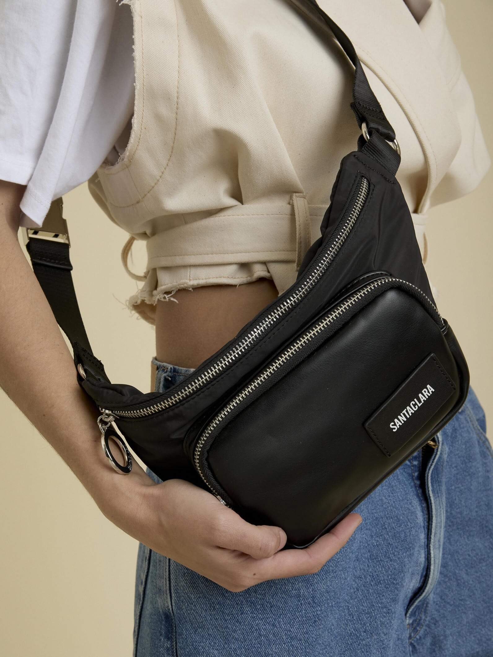 Riñonera Vidal Negra