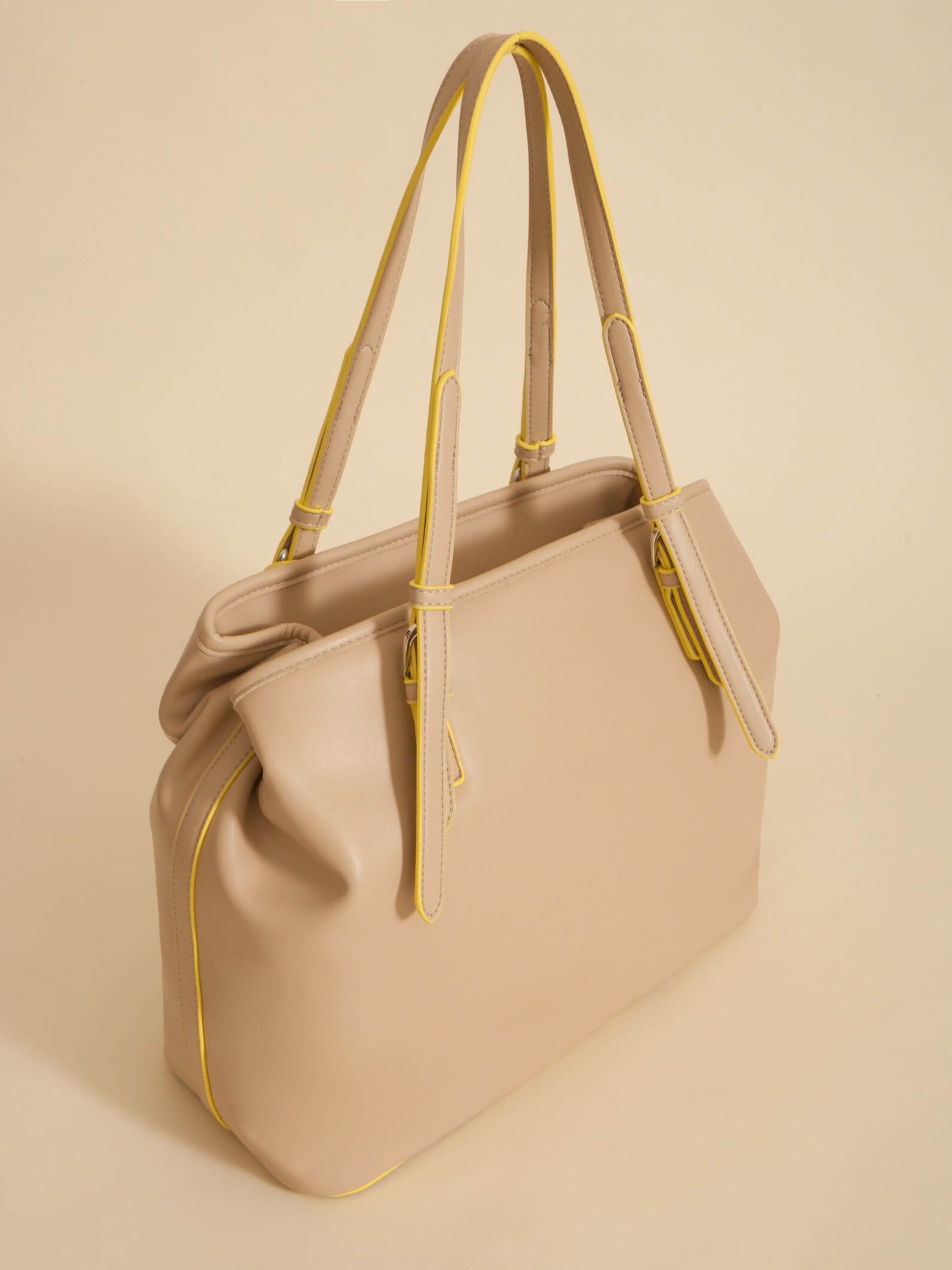 Cartera Shopper Nora Beige Porta Notebook