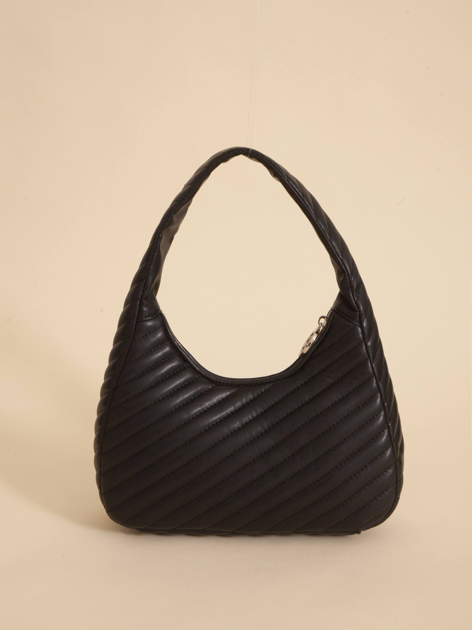 Minibag Remi Negra Matelaseada