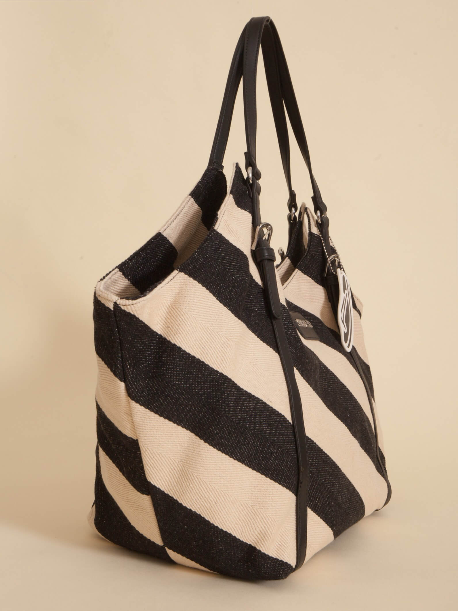 Cartera Shopper Raya Negra