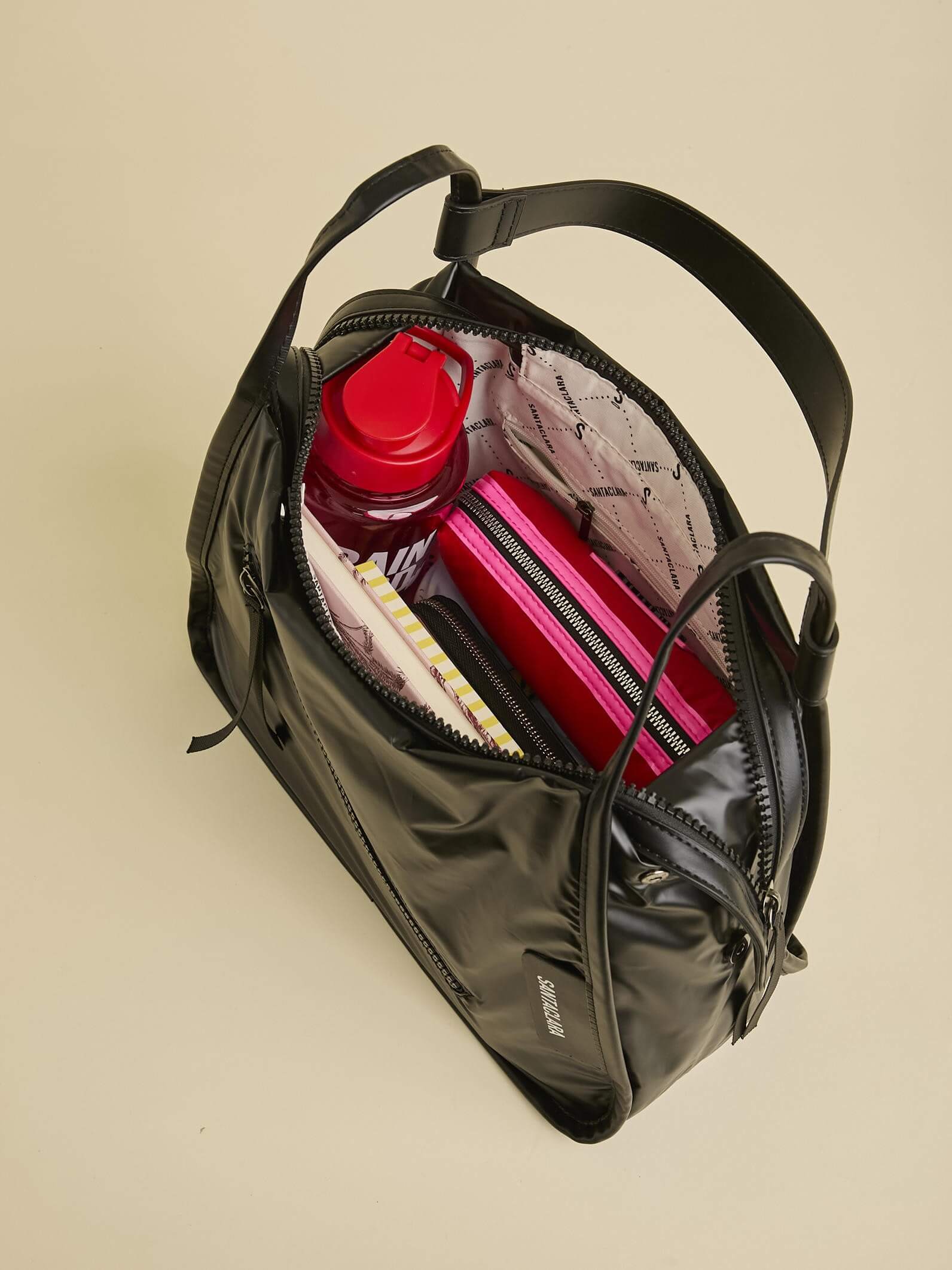 Cartera Nacar Negro Puffer