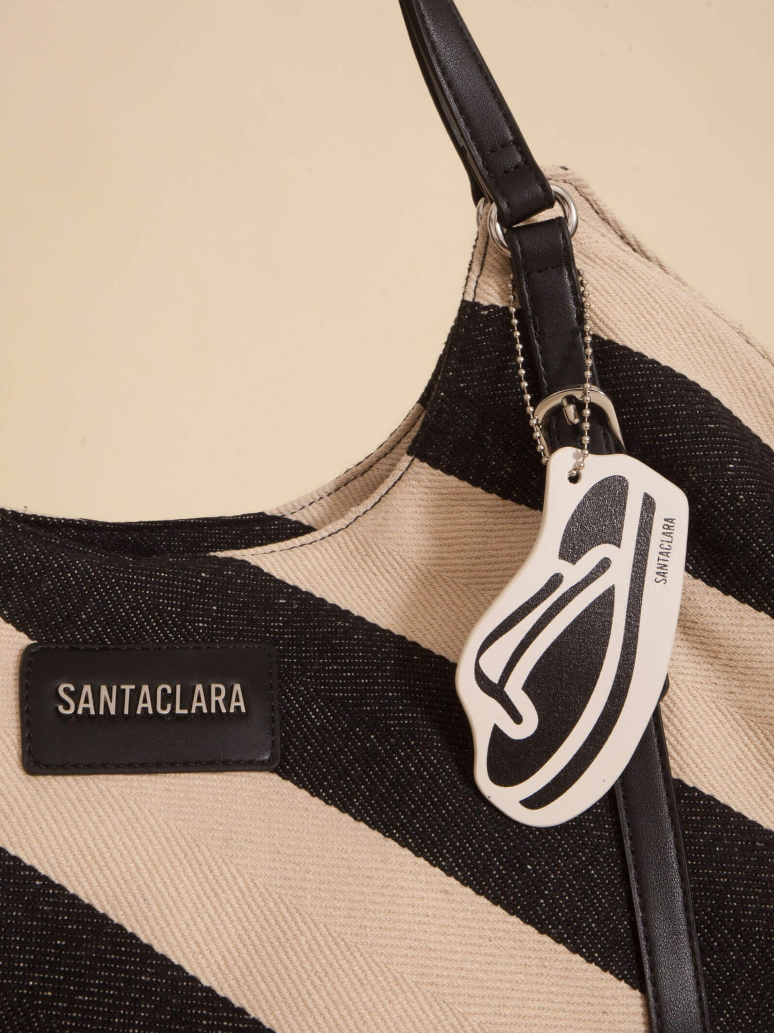 Cartera Shopper Raya Negra