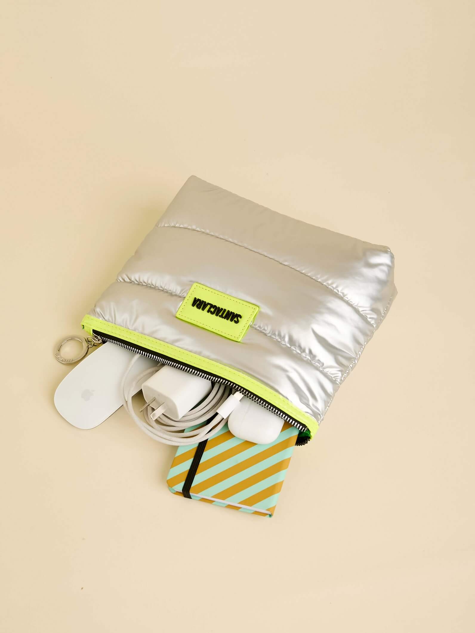 Neceser Puffer Plata