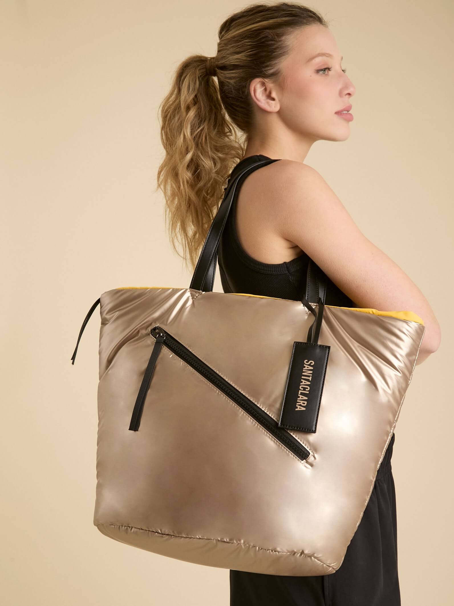 Cartera Shopper Nacar Platino Puffer