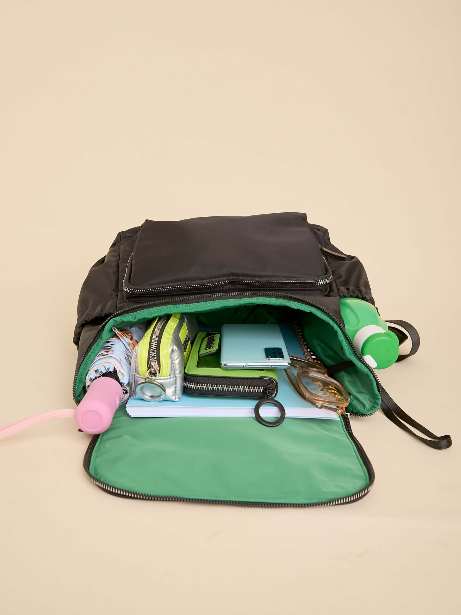 Mochila Maternal Nido Negra Con Cambiador Incluído