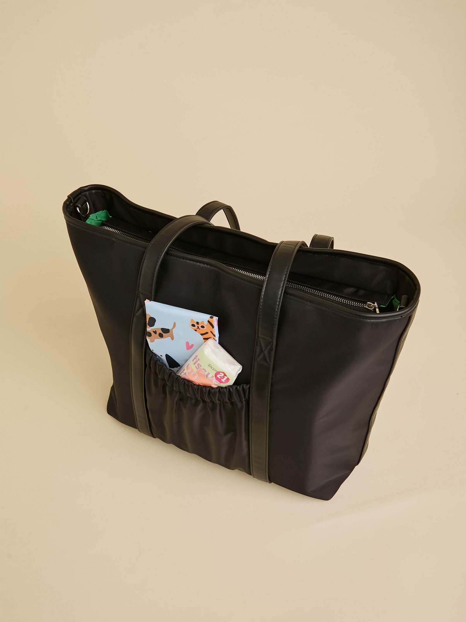 Cartera Maternal Shopper Nido Negra Con Cambiador Incluído