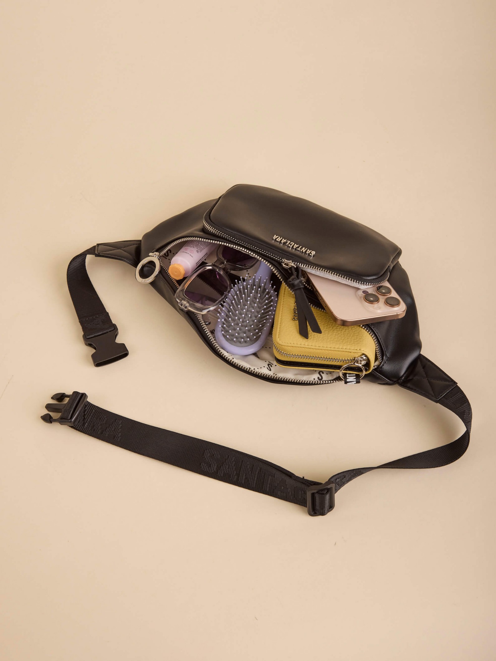 Riñonera Nina Negra