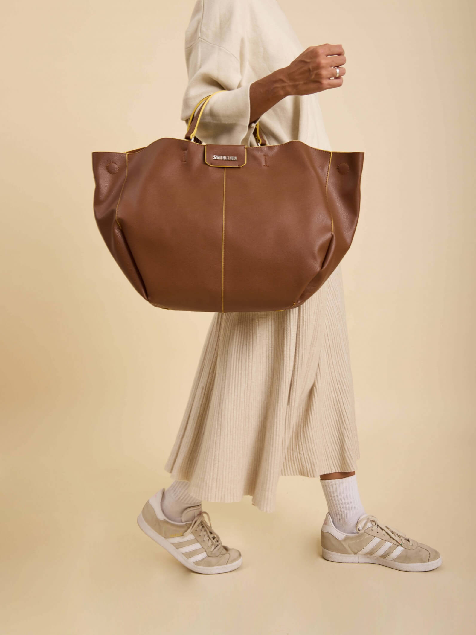 Cartera Shopper Greta Chocolate