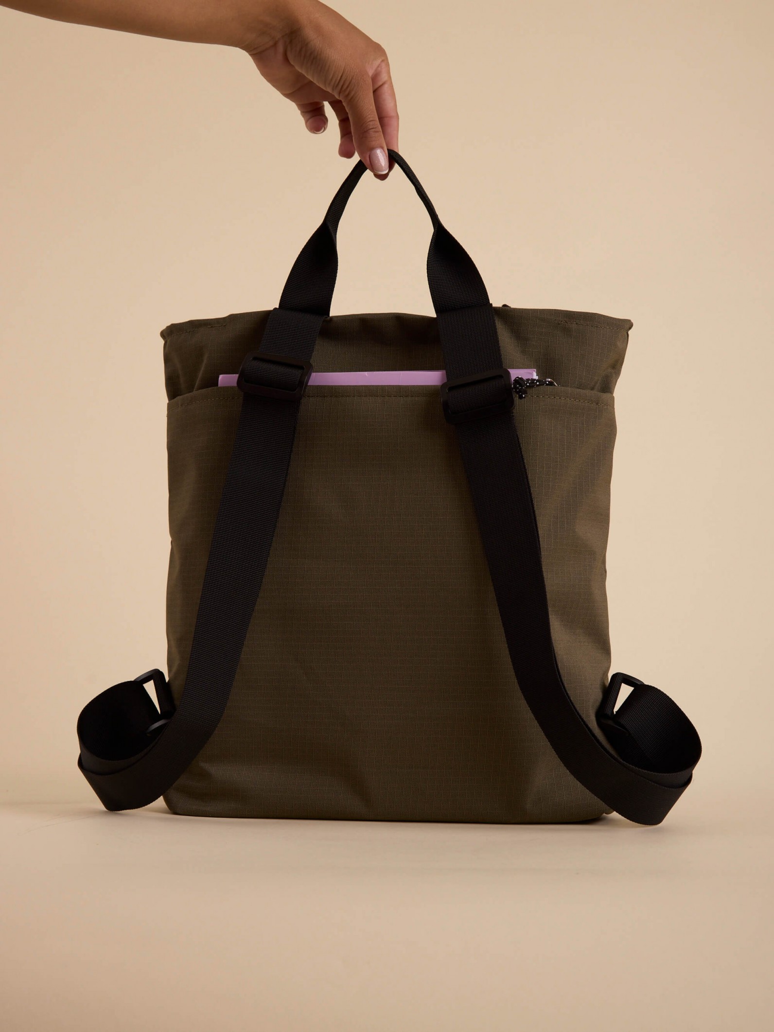 Mochila Dakar Militar Impermeable Porta Tablet