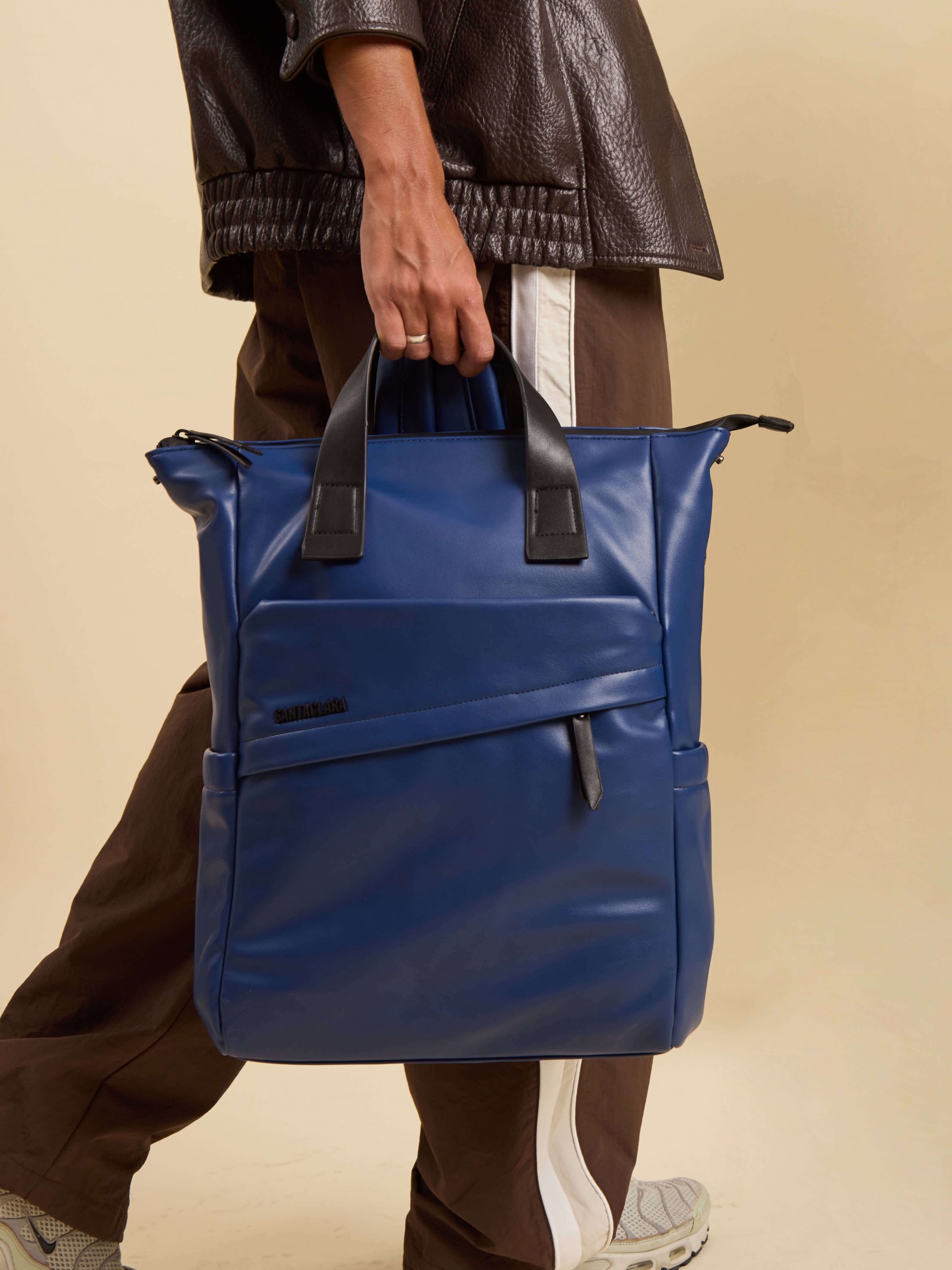 Mochila Bari Azul Impermeable Porta Notebook