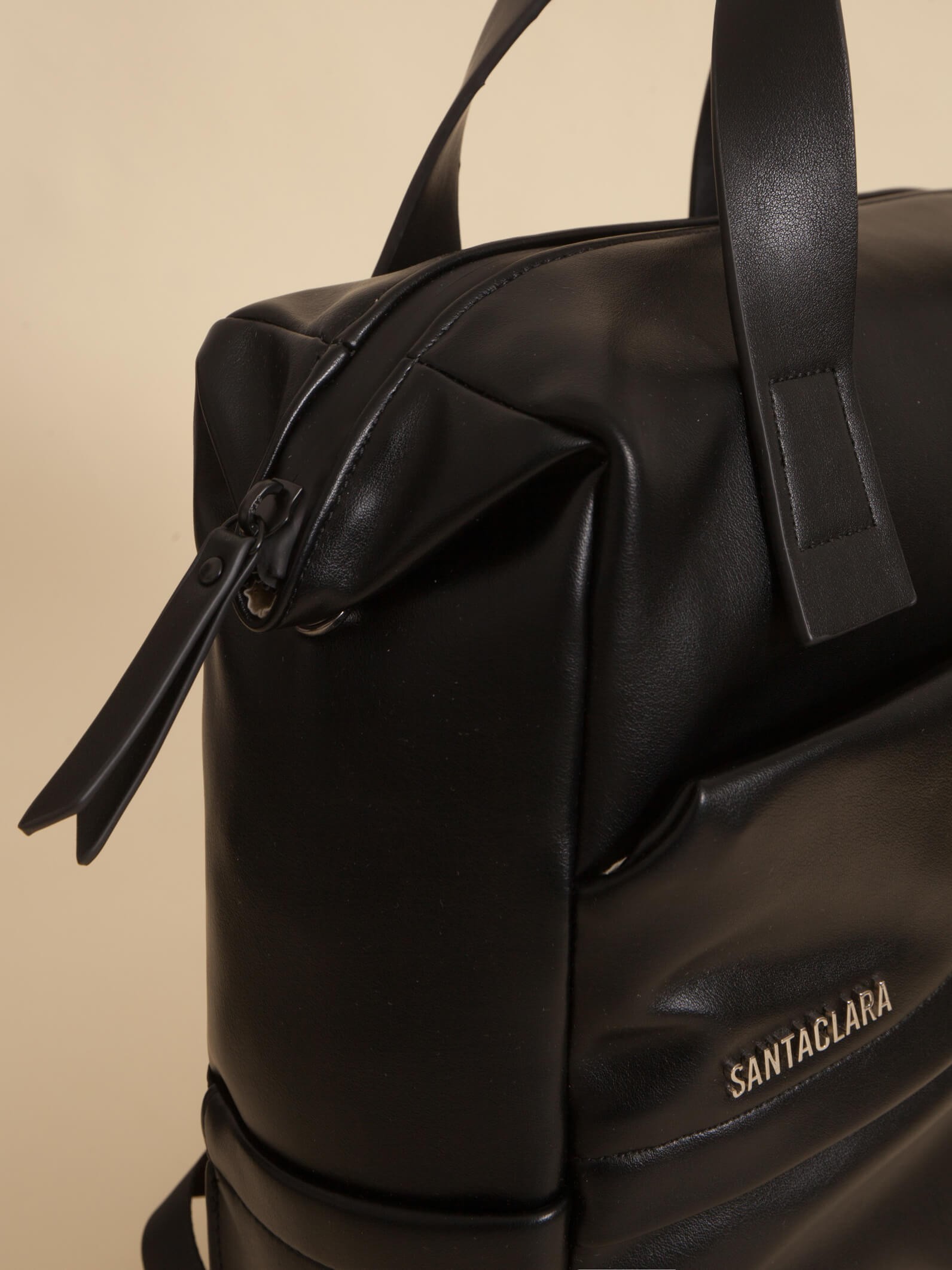 Mochila Bari Negra Impermeable Porta Notebook