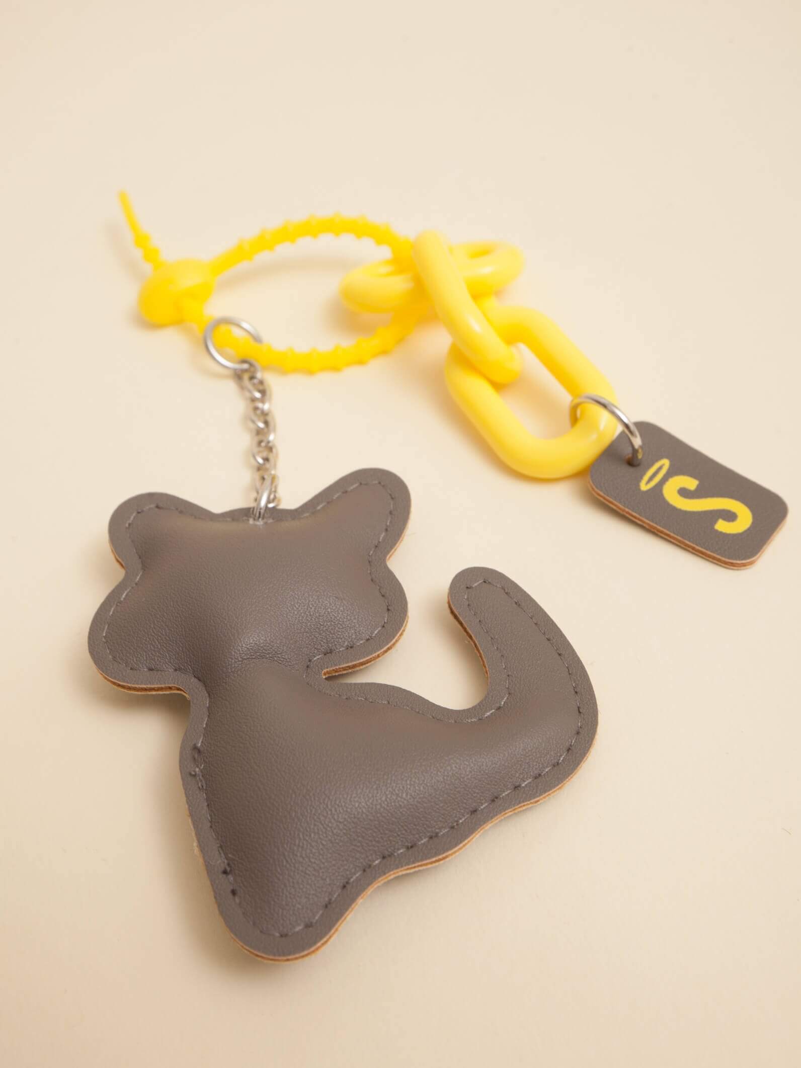 Charm Gato Huella Gris