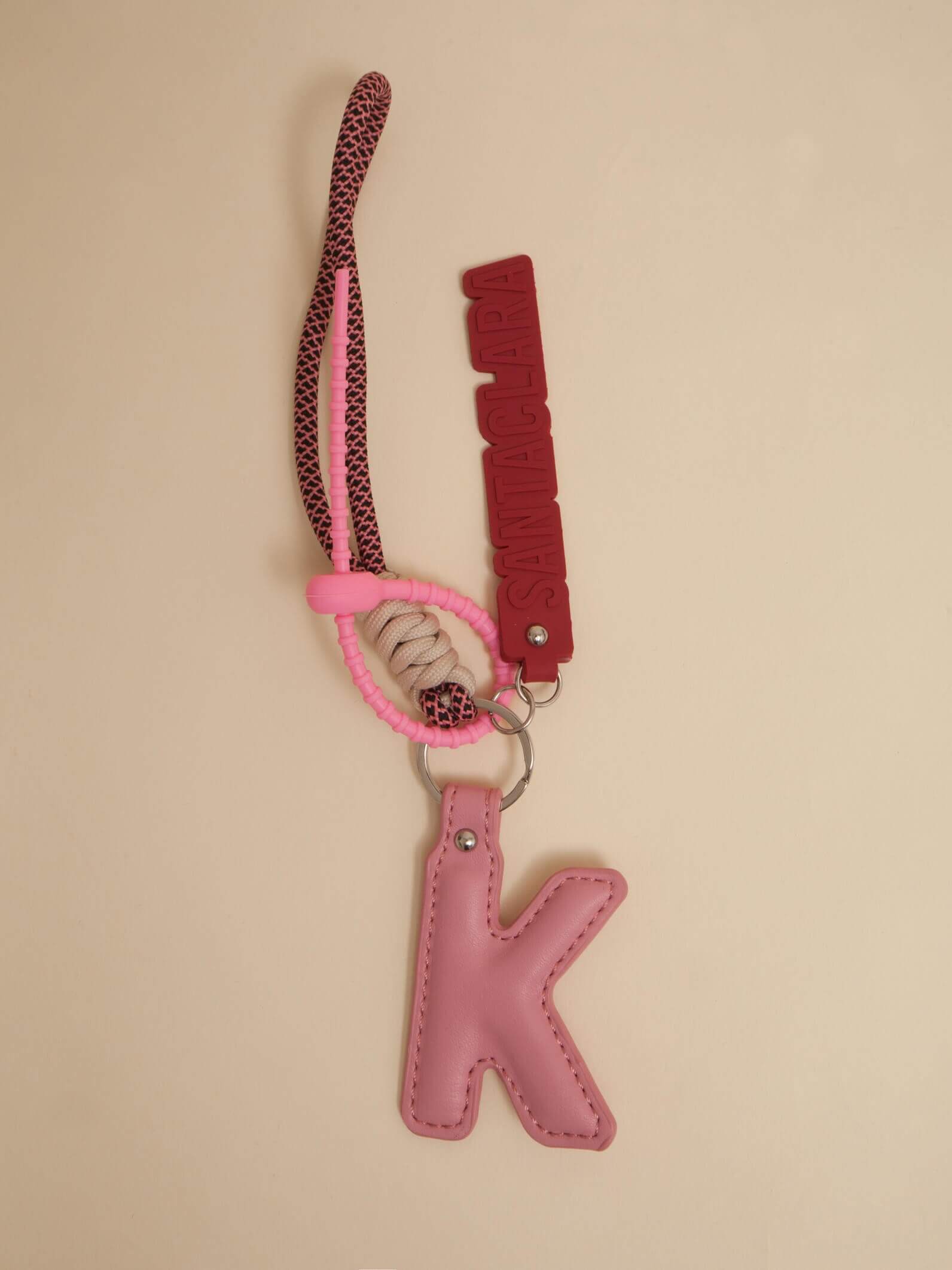 Llavero Y Charm Letra K Multicolor