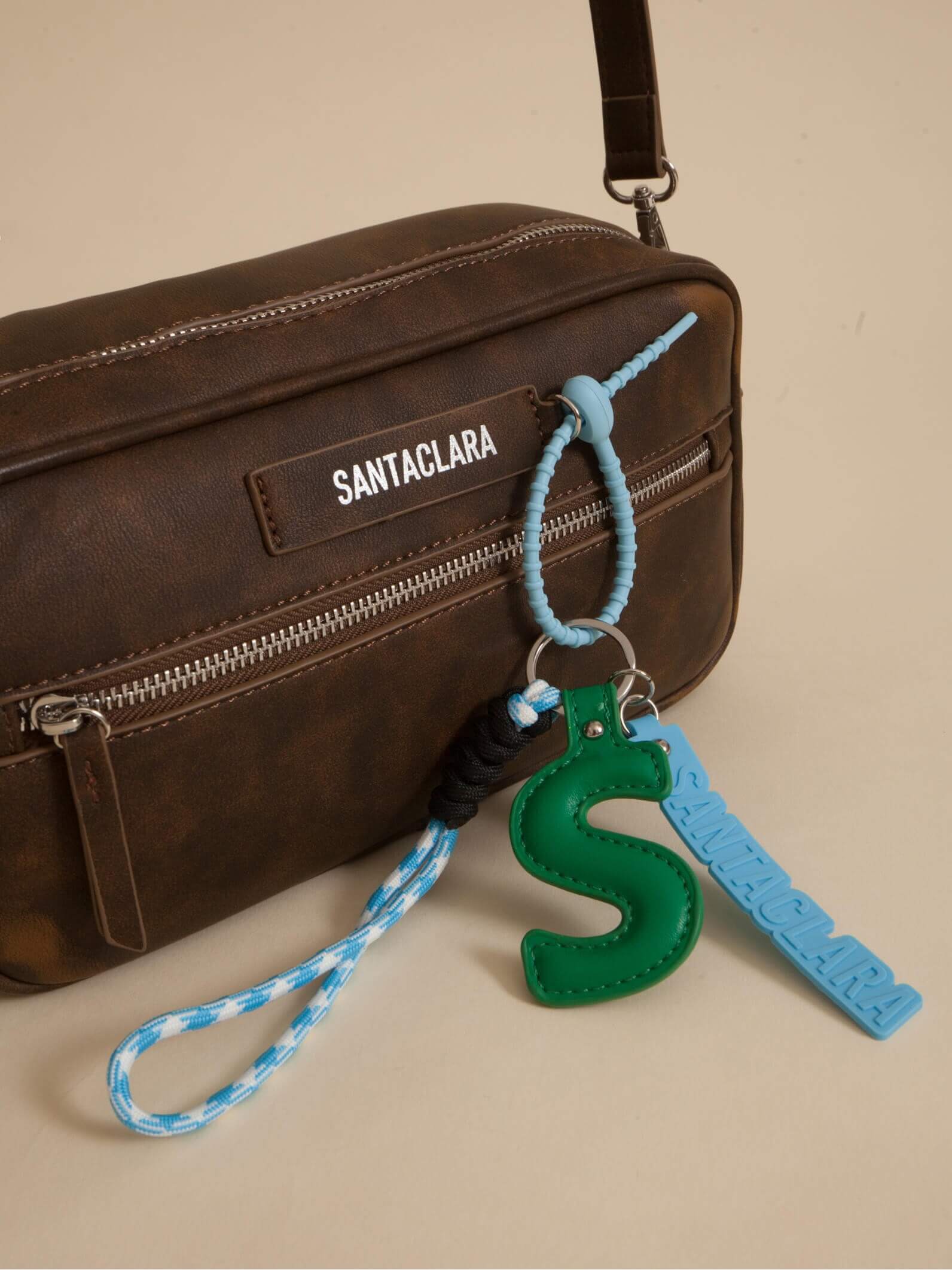 Llavero Y Charm Letra S Multicolor