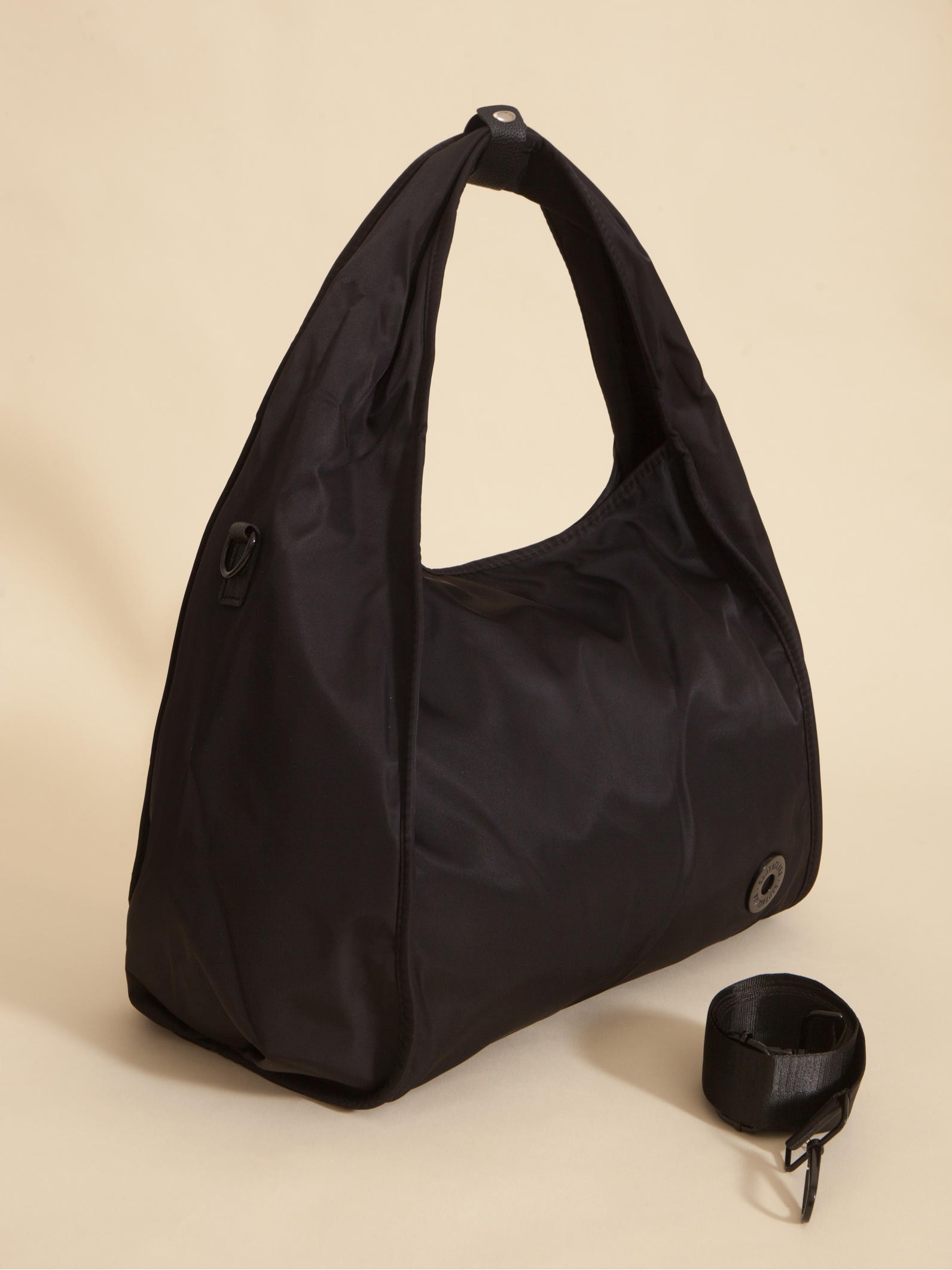 Cartera Hobo Liviana Go Negro