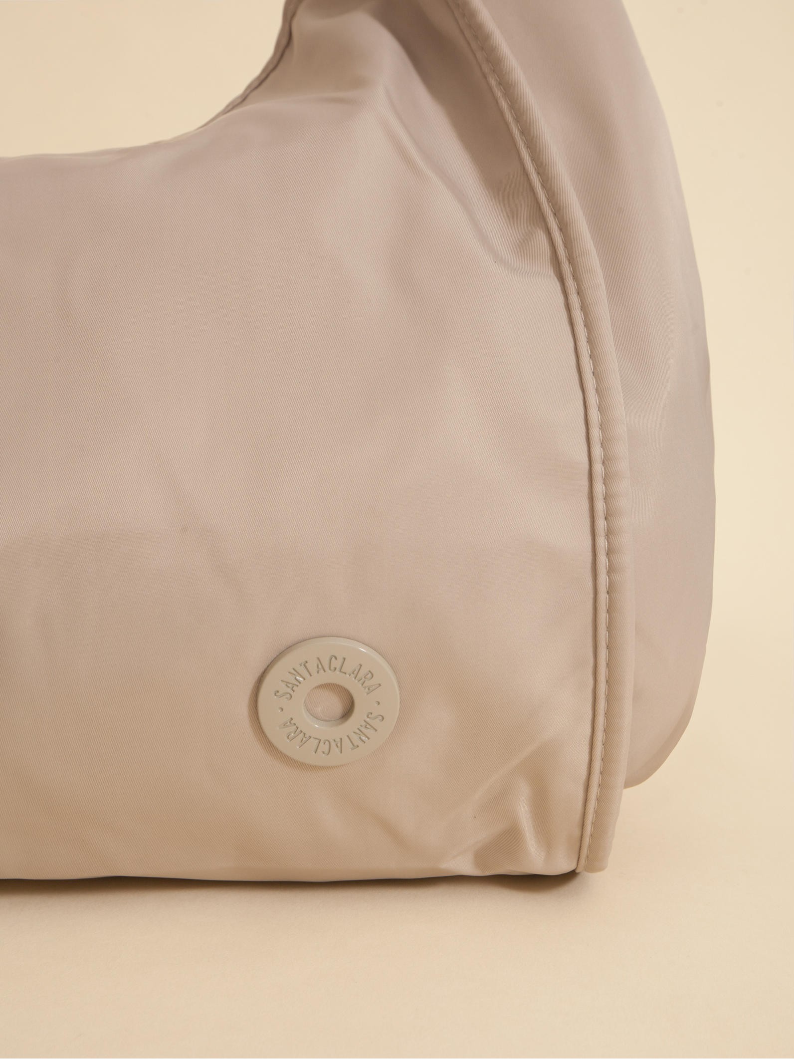 Cartera Hobo Liviana Go Crudo