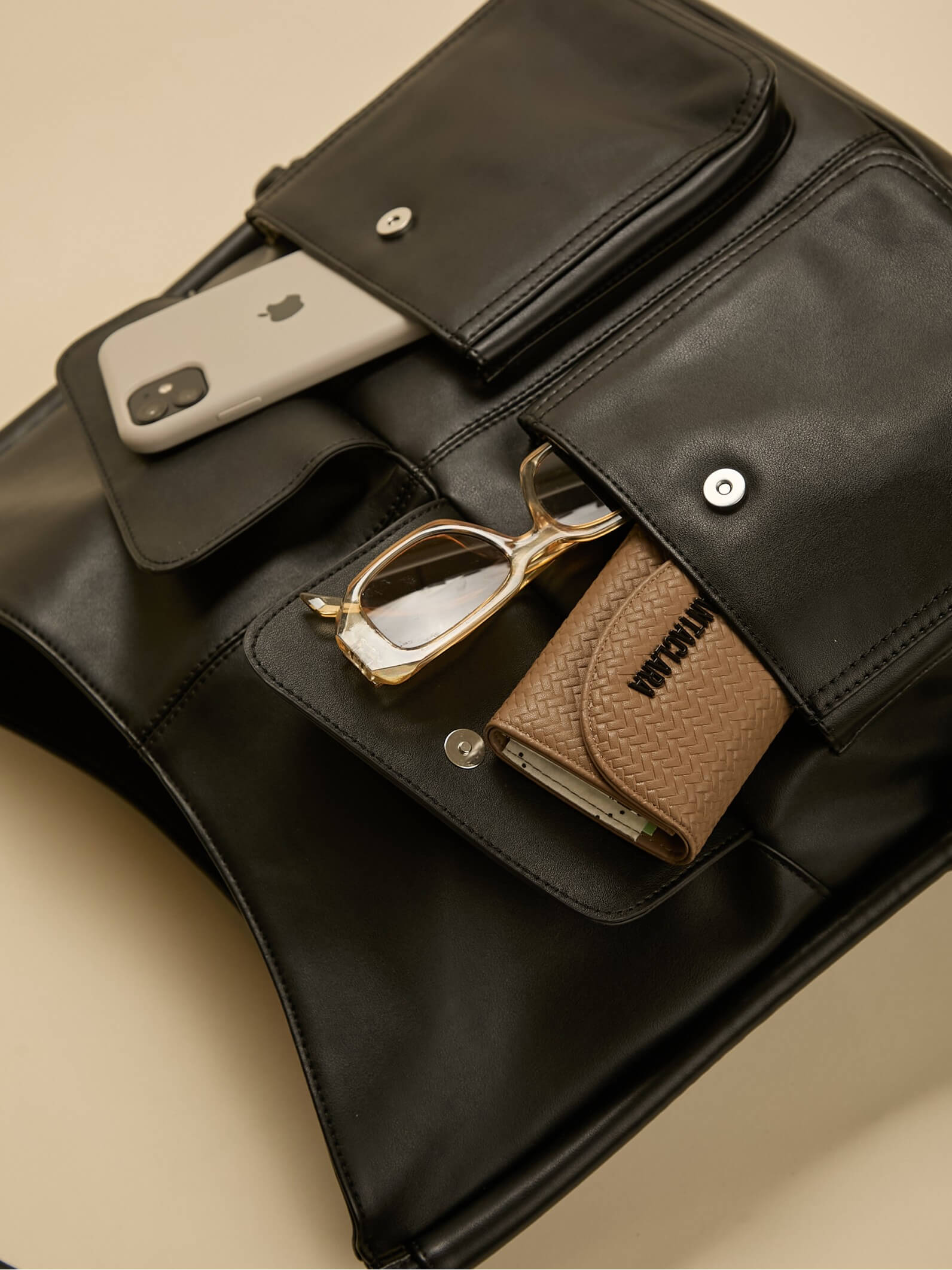 Cartera Carmela Negro