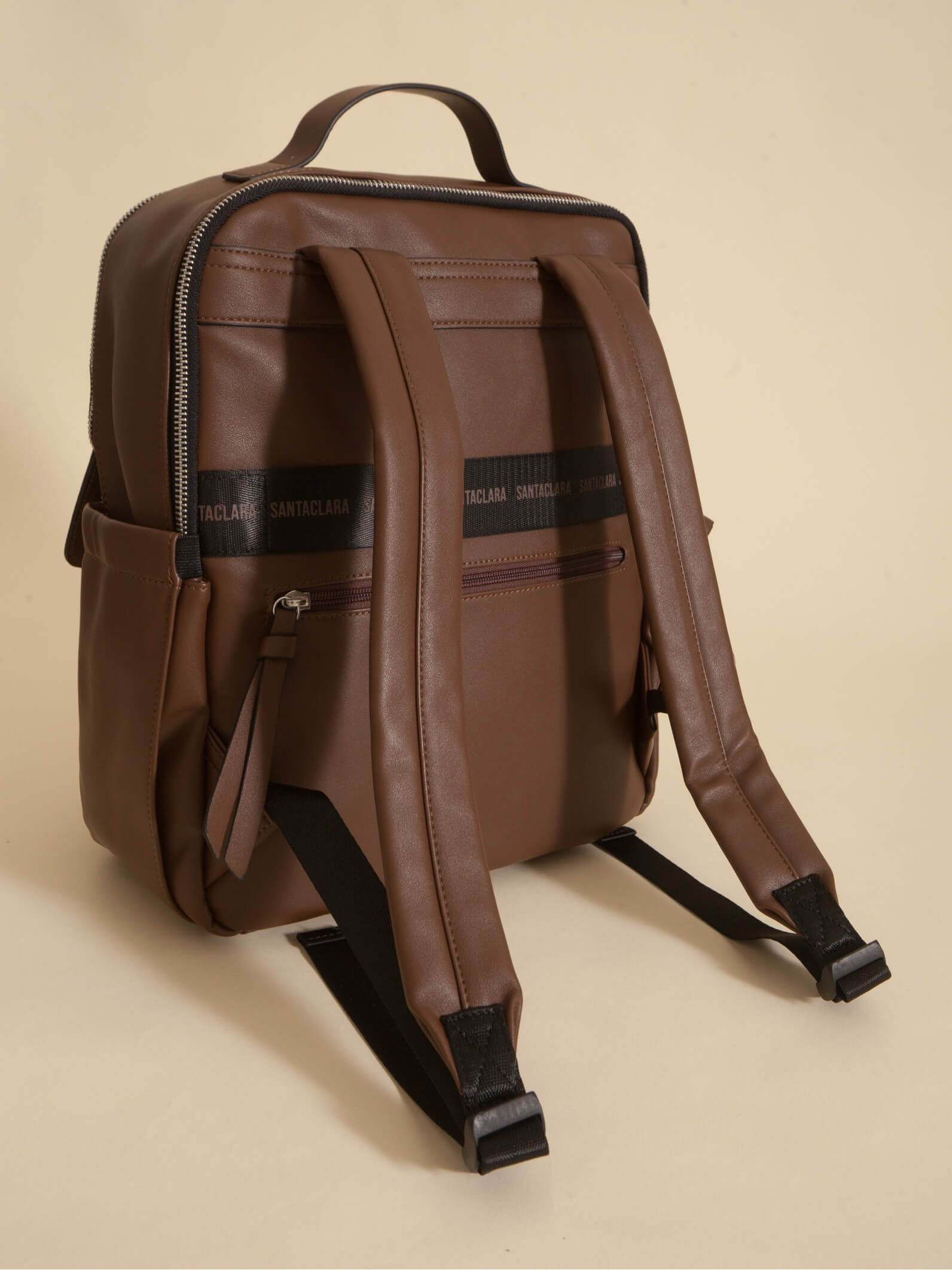 Mochila Porta Notebook Carmela Chocolate