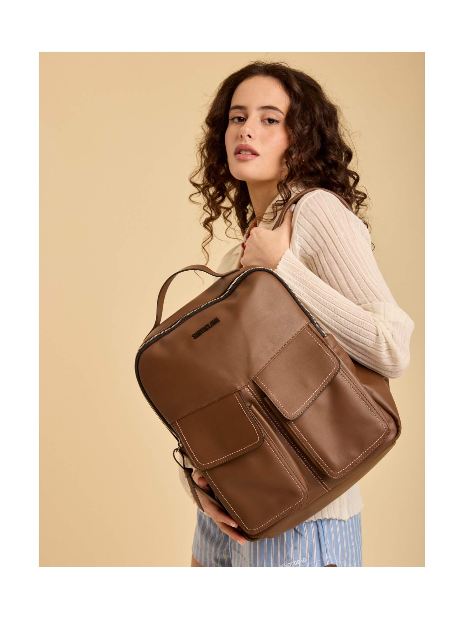 Mochila Porta Notebook Carmela Chocolate