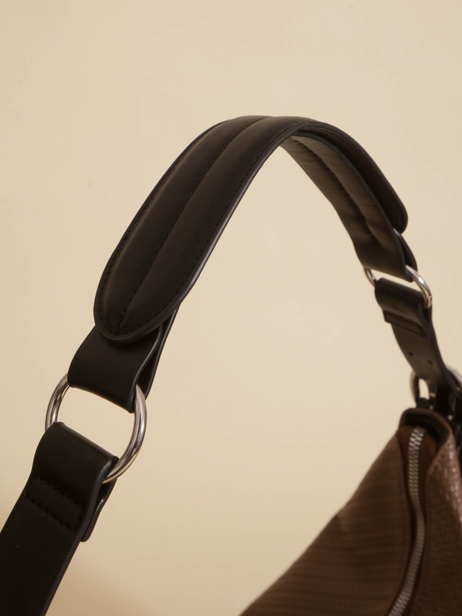 Cartera Tressa Chocolate