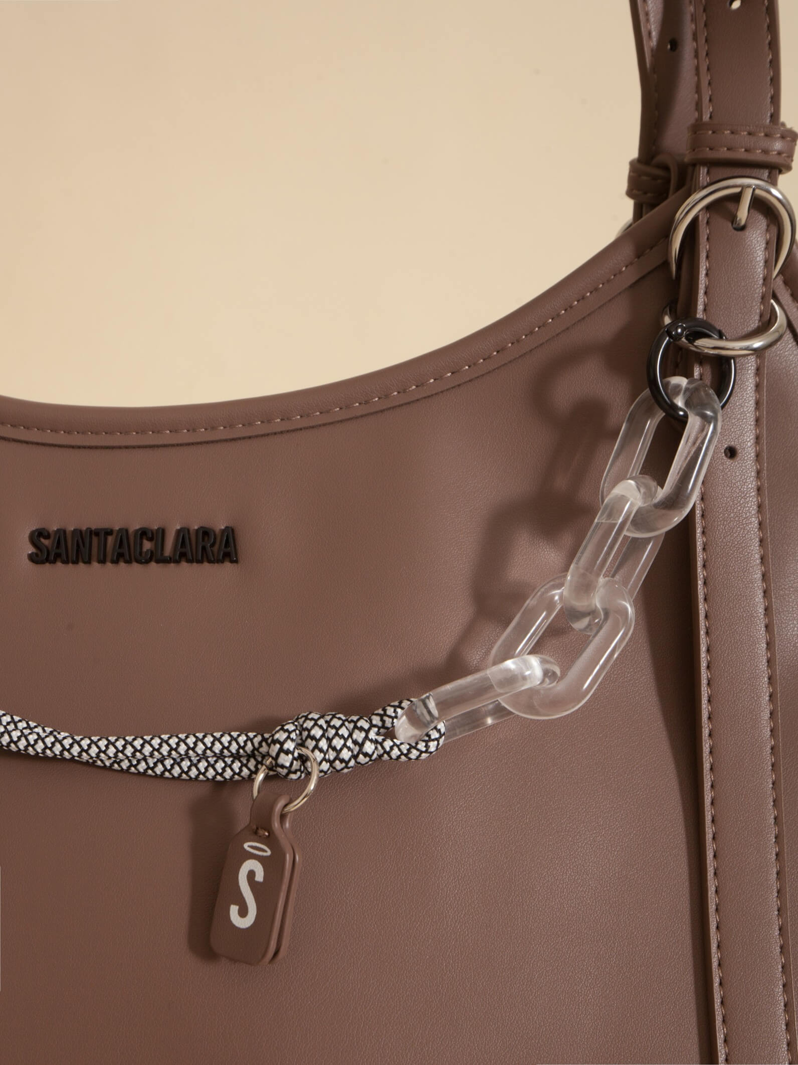 Cartera Shopper Navy Charm Chocolate