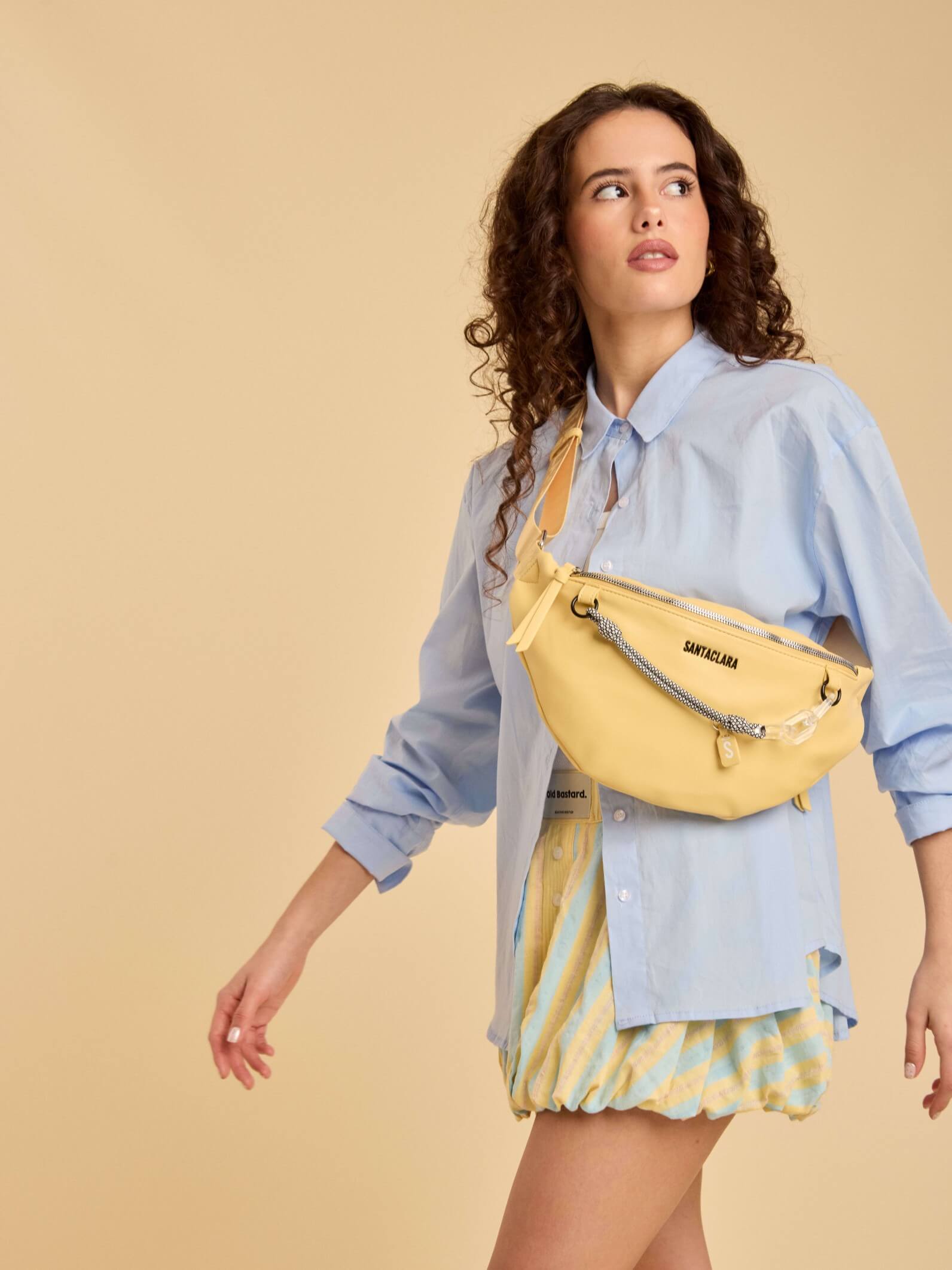 Riñonera Maxi Navy Charm Vainilla