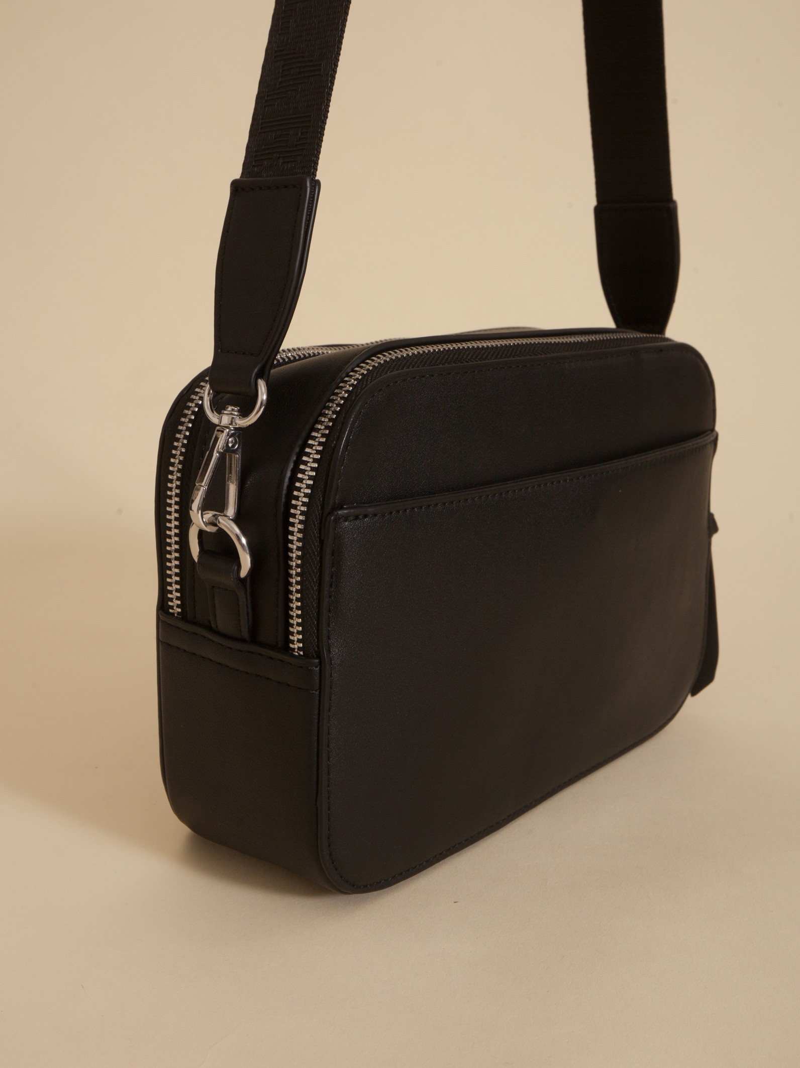 Bandolera Freya Negro