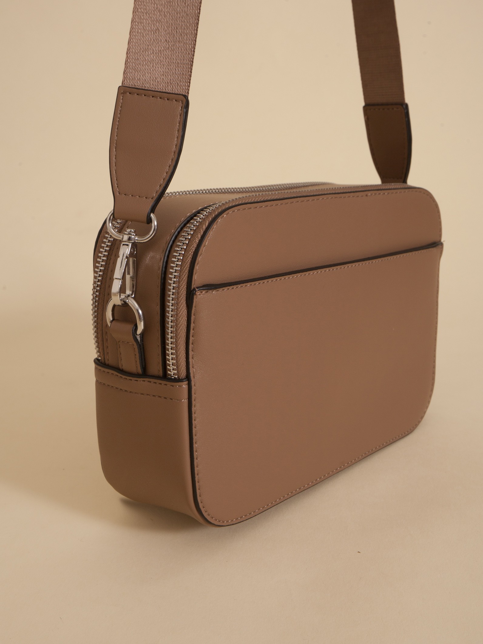 Bandolera Freya Café
